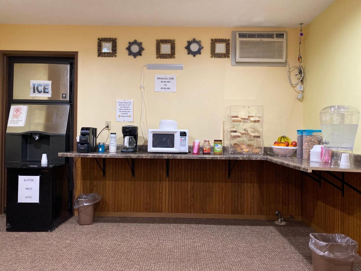 Amerivu Inn Prentice Εξωτερικό φωτογραφία